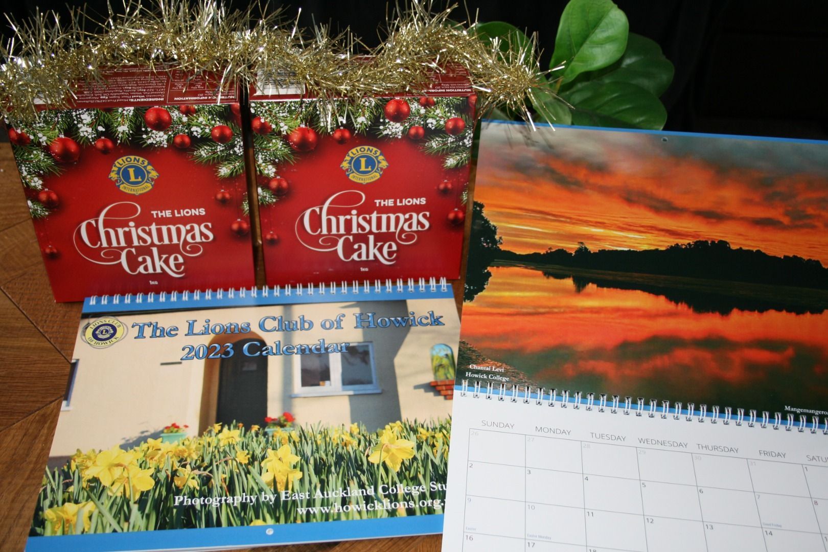Howick Lions Club Christmas Cakes & Calendars
